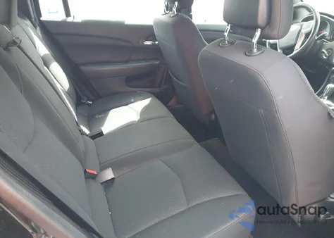 2014 Chrysler 200 Touring z USA, uszkodzony, nr VIN 1C3CCBBG6EN117560